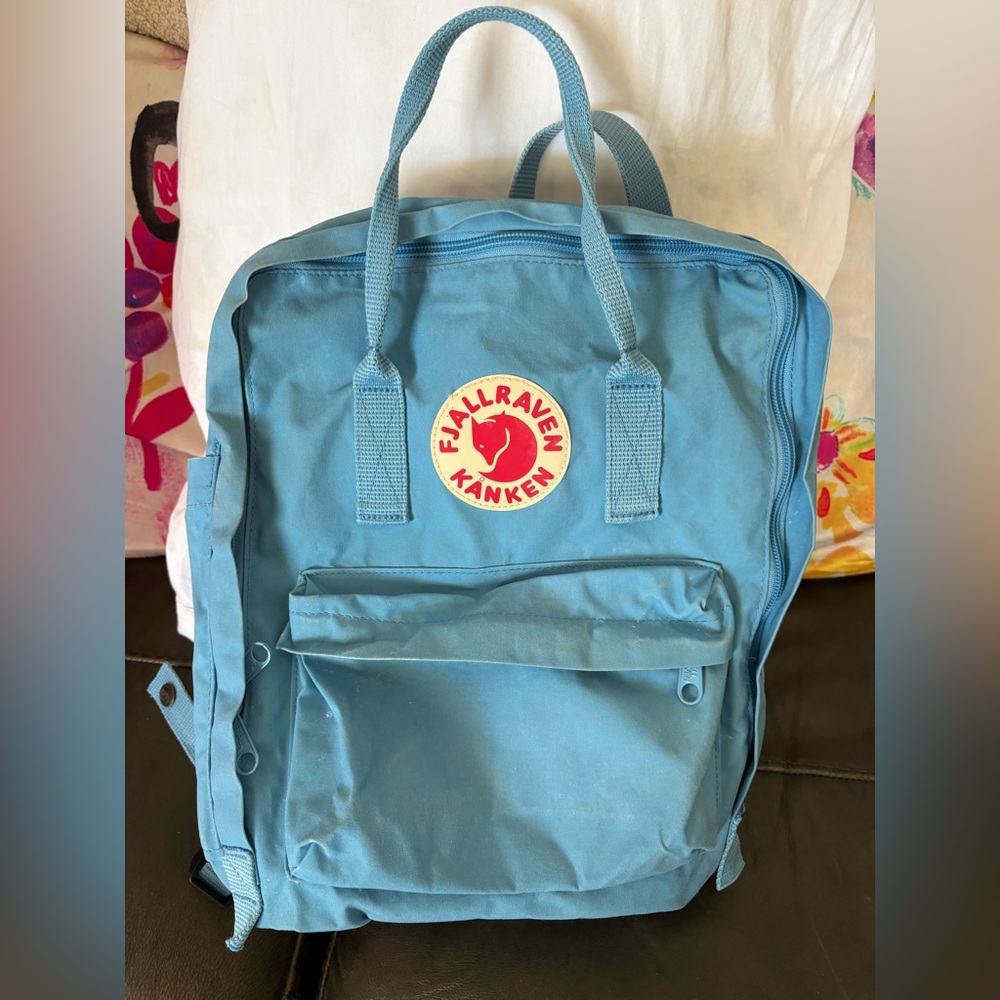 Fjallraven Kanken Mini Pack Backpack